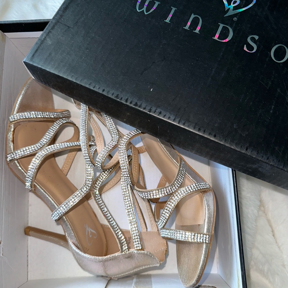 WINSOR Sliver sparkly women heels
